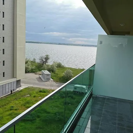 Apartament Mamaia, Zona Vega, Vedere Mare Si Lac Apartmán *